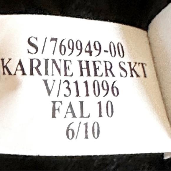 Banana Republic Y2K 100% Wool Karine Tailored Herringbone Mini Skirt Size 4 2010 - Picture 7 of 7